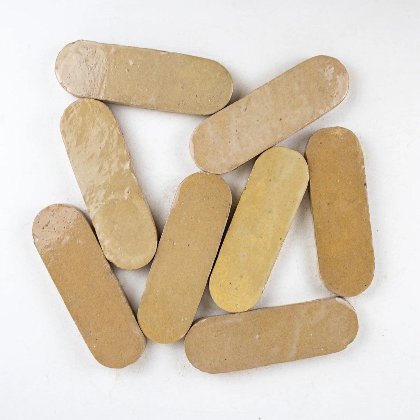 Sognare Zellige Bespoken 2'' x 6'' Oval Nomad Sand