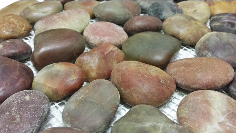 Earth Red Polished Pebble Tile