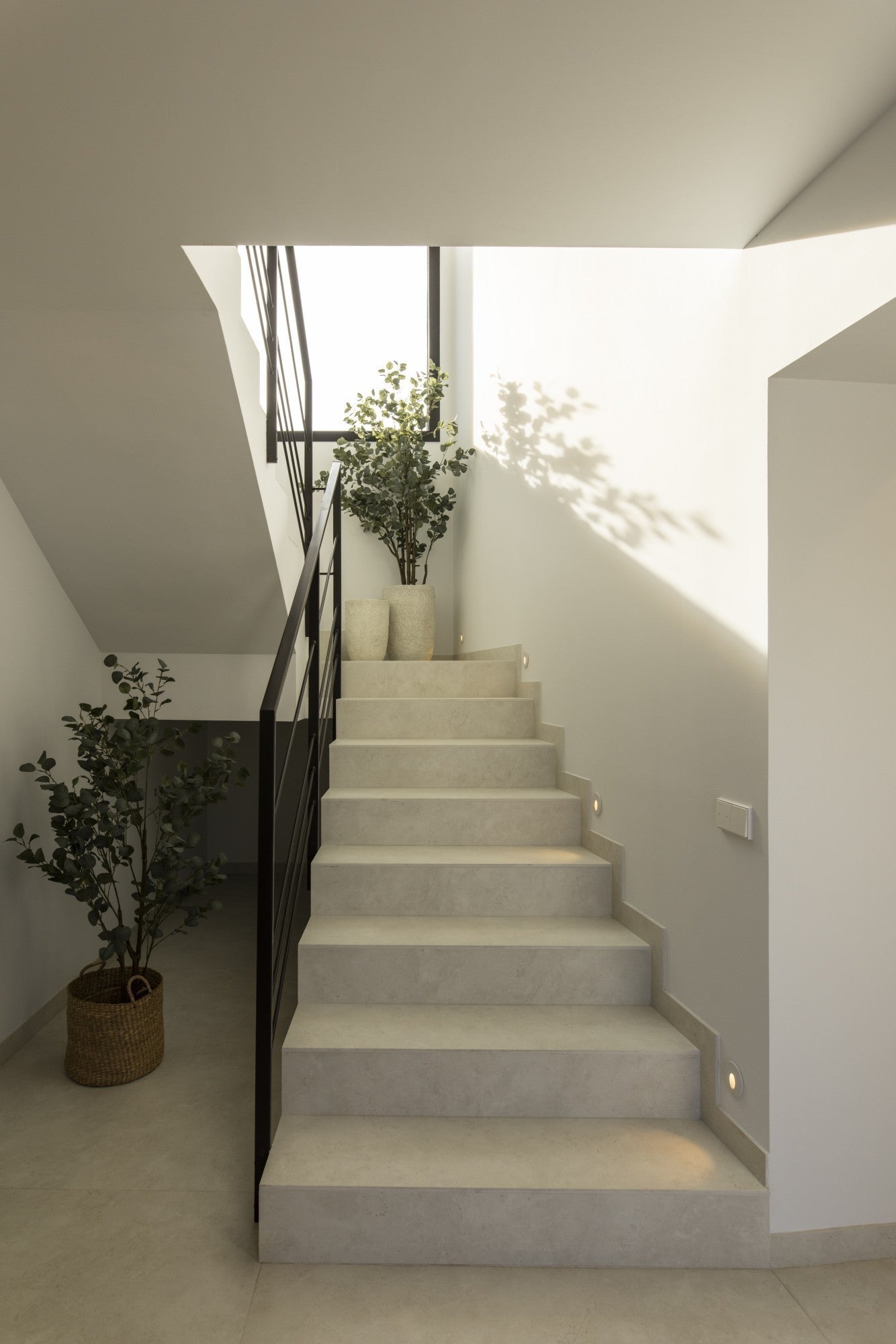 Sandik Dekton - Pietra edition - (ON SPECIAL - PLEASE CALL US)