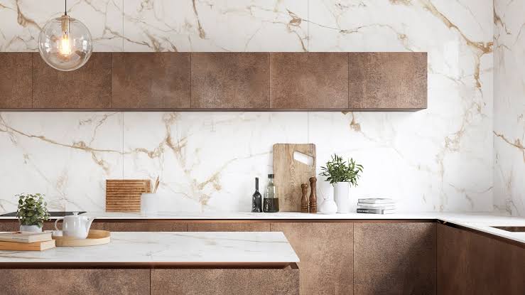 Calacatta Gold Polished 47'' x 98'' (6MM) - SALE
