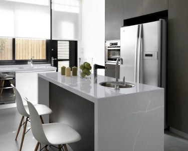 Quartz Athena Grey Polished (close-out)