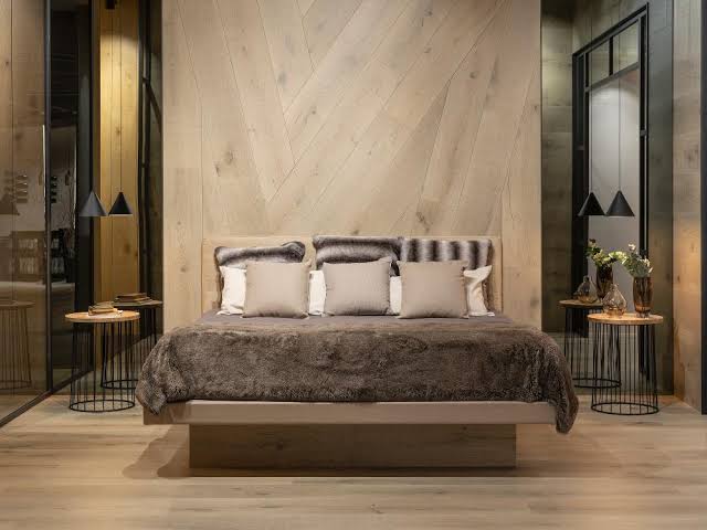 Vancouver Moka Anti-Slip 10'' x 59'' - SALE