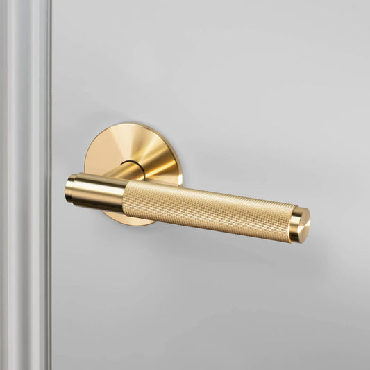 DOOR HANDLE SET / PASSAGE / CROSS / BRASS BUSTER + PUNCH NLH-05167