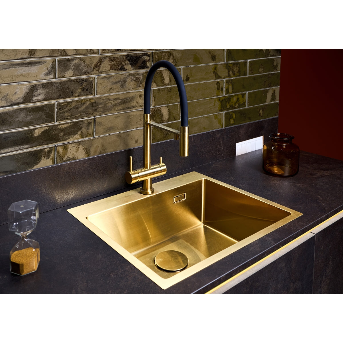 E by Emser ELECTRUM - 2X10, GOLD, GLOSSY (SALE)