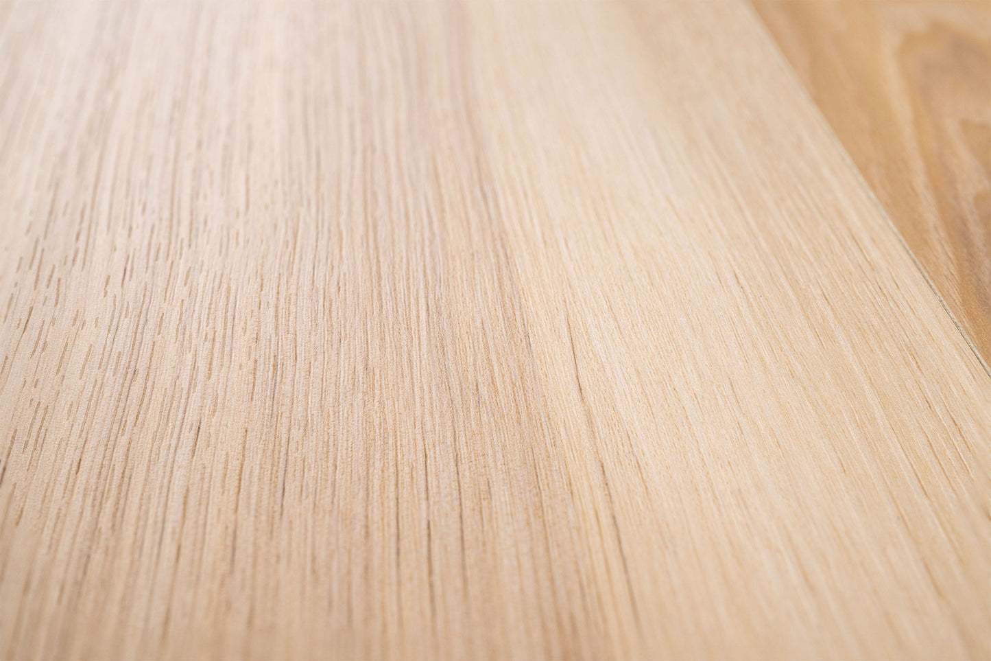 Natura Hickory GA129351 - Nearwood Waterproof Laminate Flooring (Summer Special)