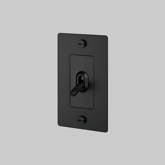 1G TOGGLE / CROSS / WITHOUT LOGO BLACK - BUSTER + PUNCH NTG-023816