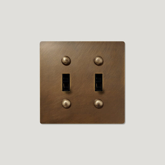 JASPER 2G TOGGLE SWITCH - ANTIQUE BRASS