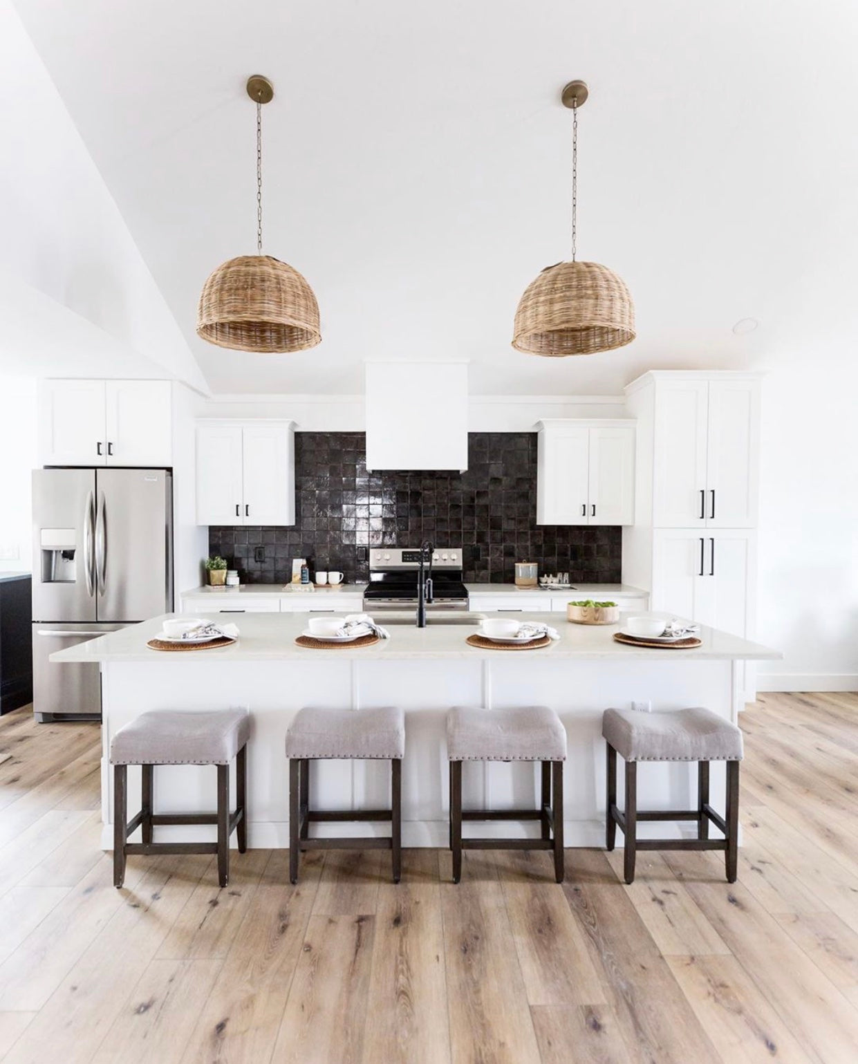 Eternity Sentinel Series: Valiant XPE Collection SPC